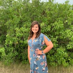 Meet your Posher, Michaela